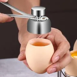 Æggeknækker I Metal